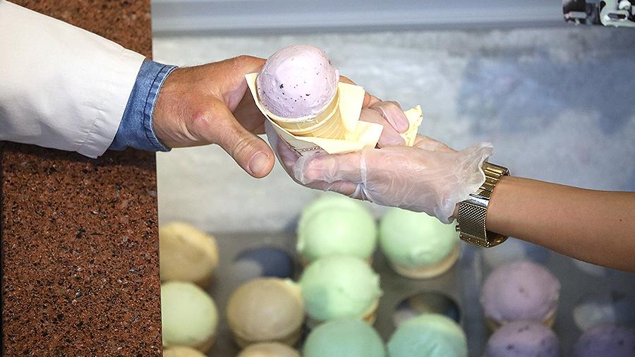 Россия по итогам текущего года может поставить рекорд по потреблению мороженого за последние десять лет