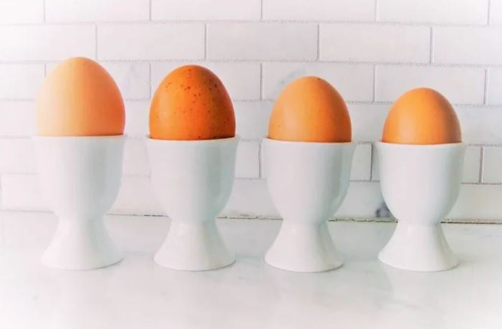 S, M или L – яйца какого размера чаще всего имеют в виду кулинары в своих рецептах? Яйца какой величины сделают выпечку идеальной