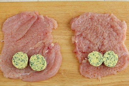 Легендарный рецепт: Котлеты по-киевски. Вкус настоящей Украины